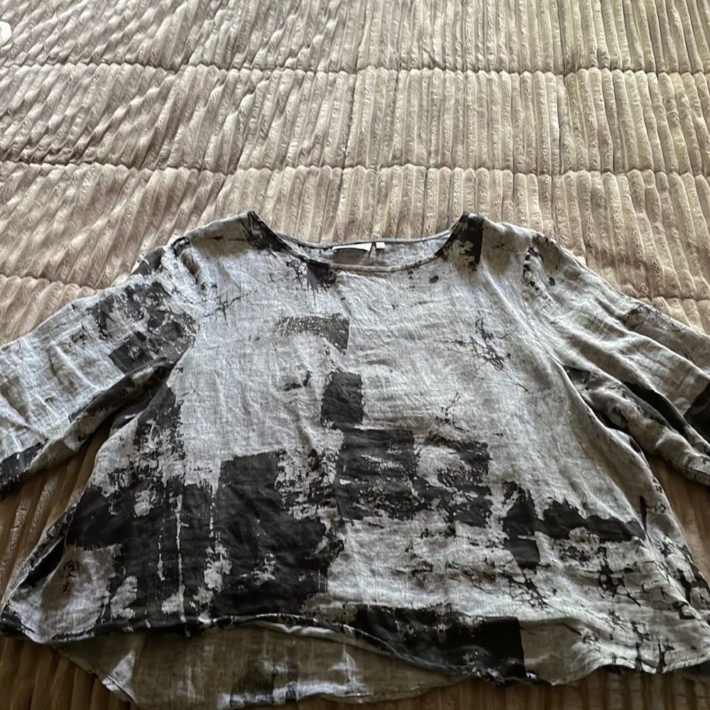 Habitat Women's Abstract Black and Gray Linen Blend Top